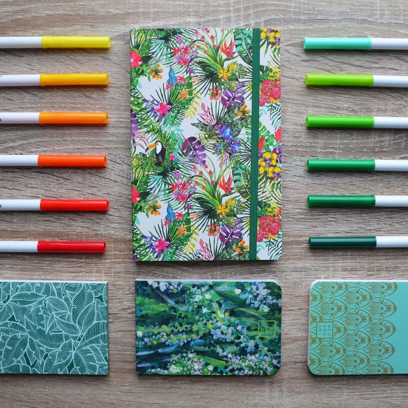 Notes w kropki do Bullet Journal od Devangari Art - wzór Tropical Island Notes w kropki do Bullet Journal od Devangari Art - wzór Tropical Island